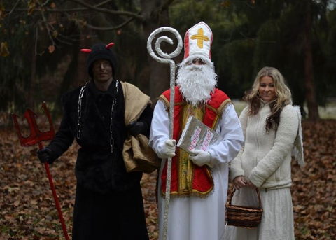 Mikuláš, čert a anděl